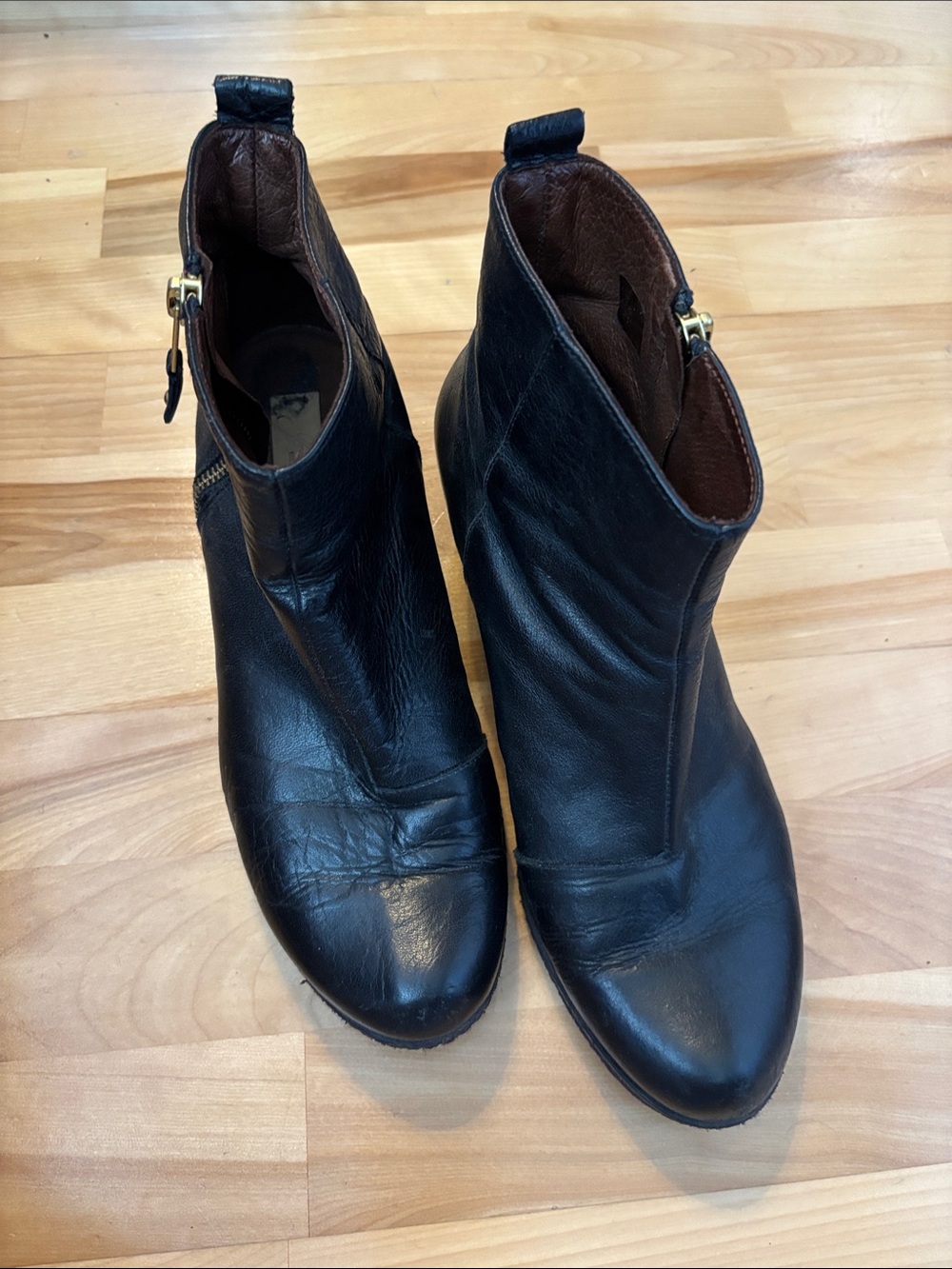Women's Black Leather Ankle Boots